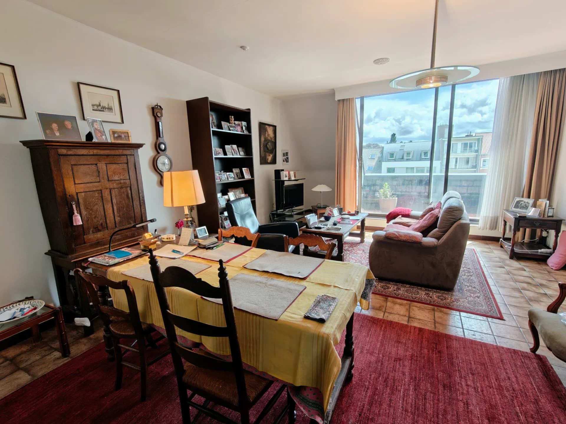Zonnig twee slaapkamer appartement met terras, Sint-Kruis - foto 5