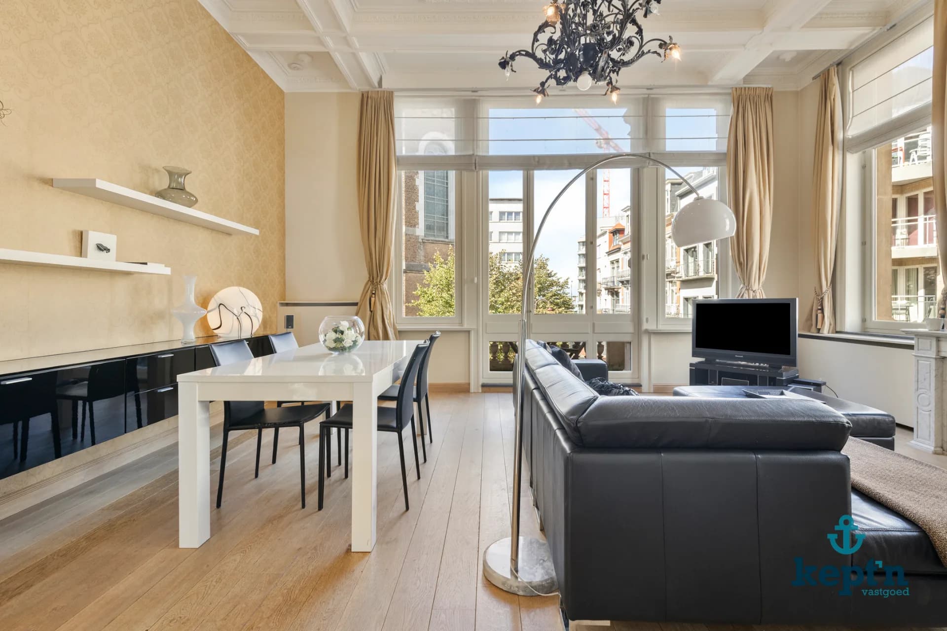 1 slaapkamerappartement met sauna en bubbelbad in een beschermd monument - foto 2