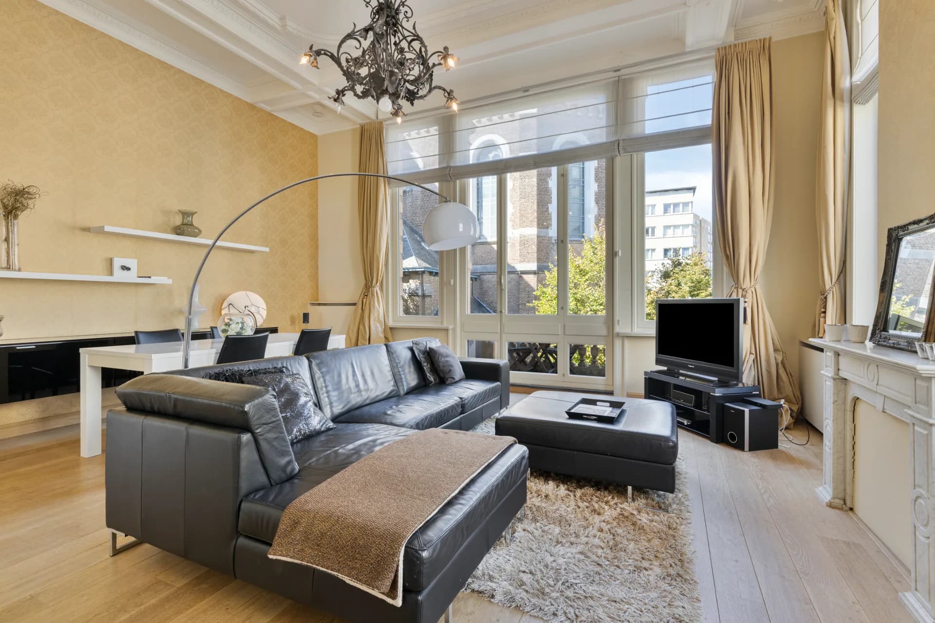1 slaapkamerappartement met sauna en bubbelbad in een beschermd monument - foto 1