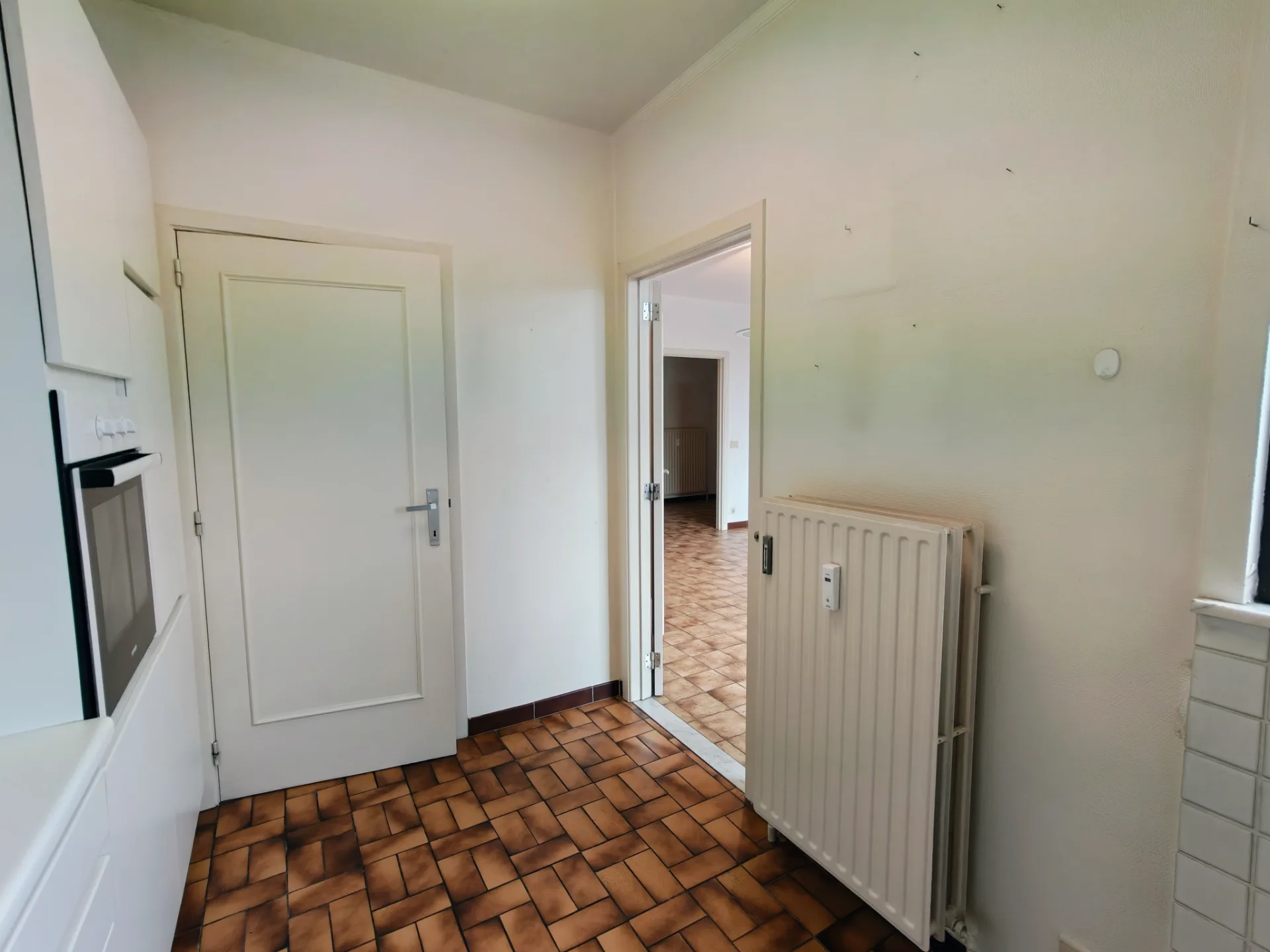 Zonnig twee slaapkamer appartement met terras, Sint-Kruis - foto 10