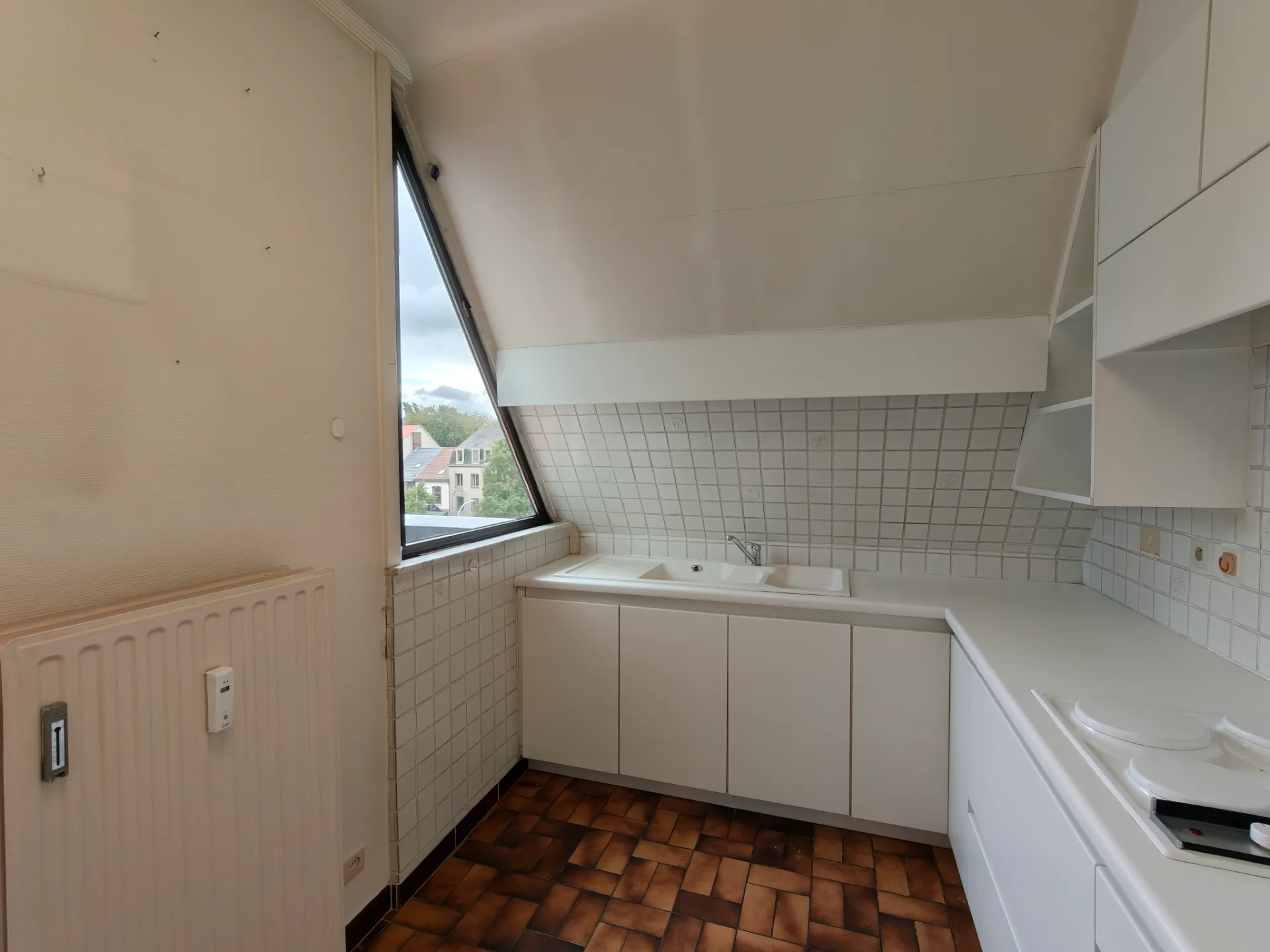 Zonnig twee slaapkamer appartement met terras, Sint-Kruis - foto 11