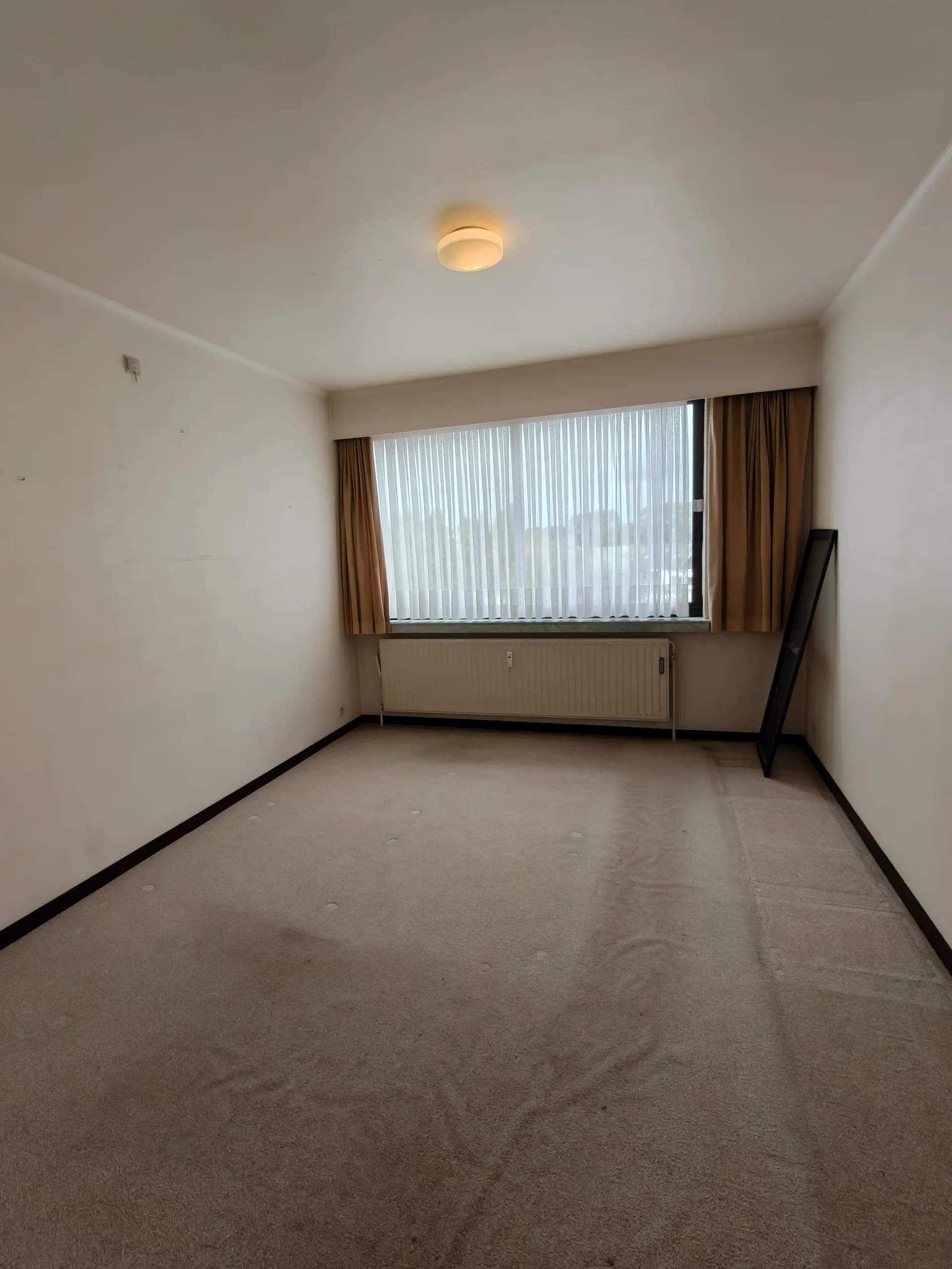 Zonnig twee slaapkamer appartement met terras, Sint-Kruis - foto 17